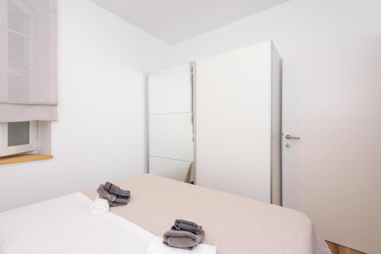 Apartmani Boras Metkovic Exterior photo